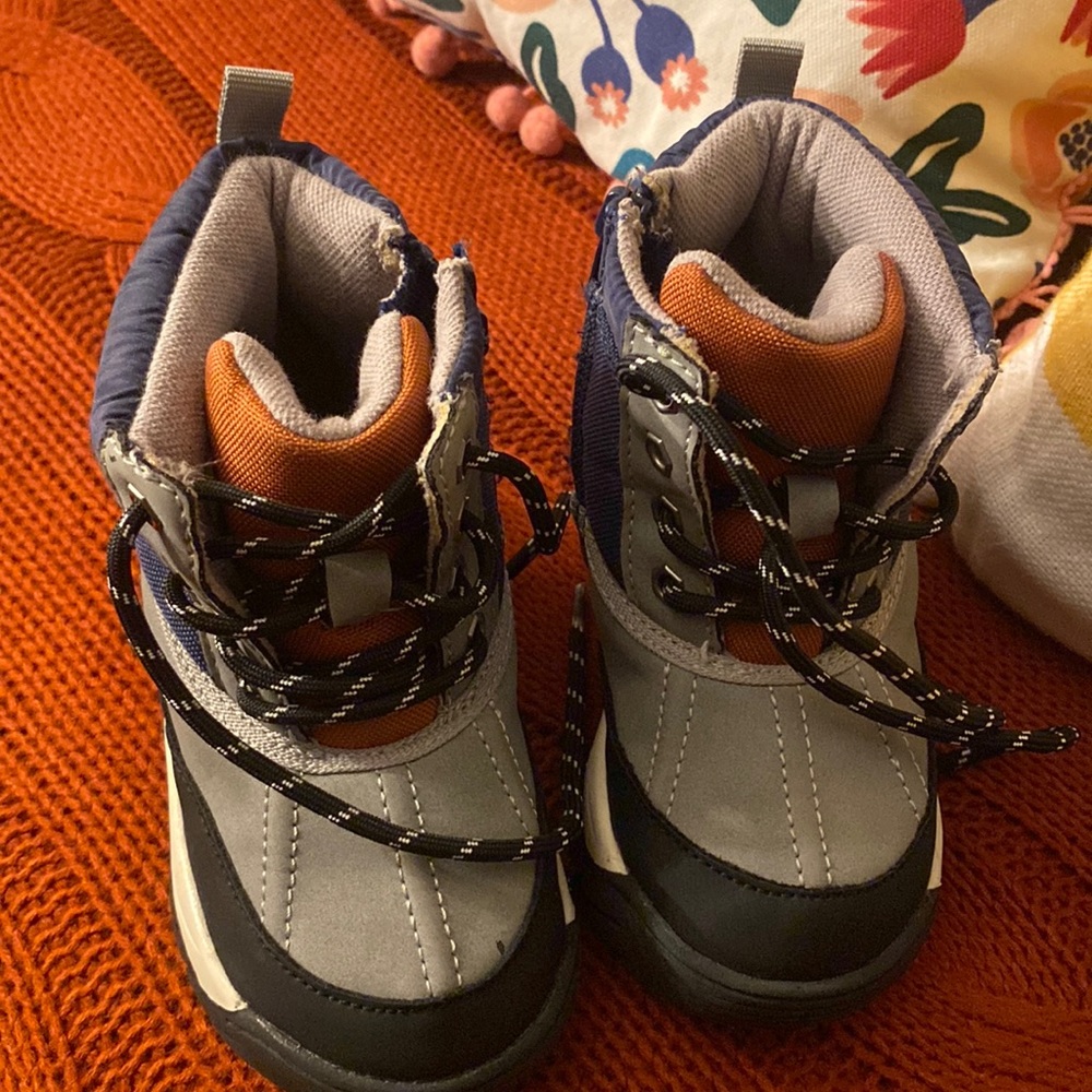 Zara snowboots for toddlers